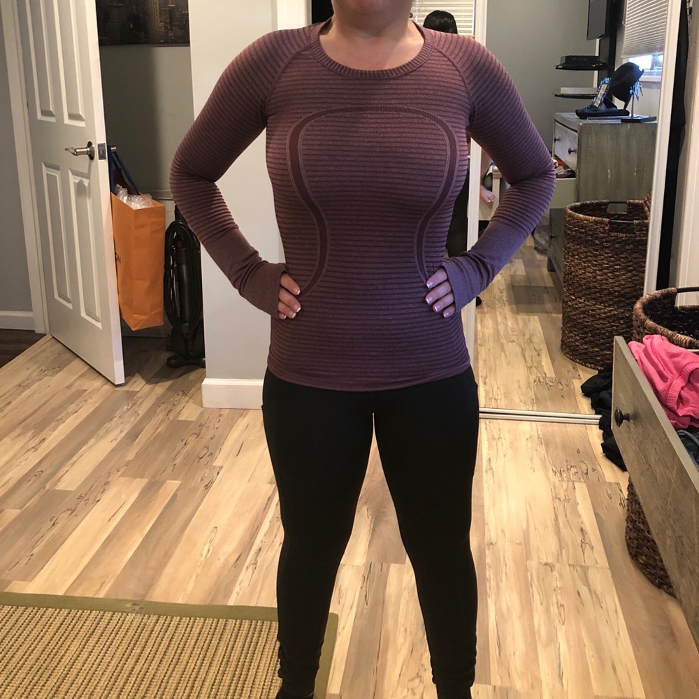 Long sleeve athletic shirt